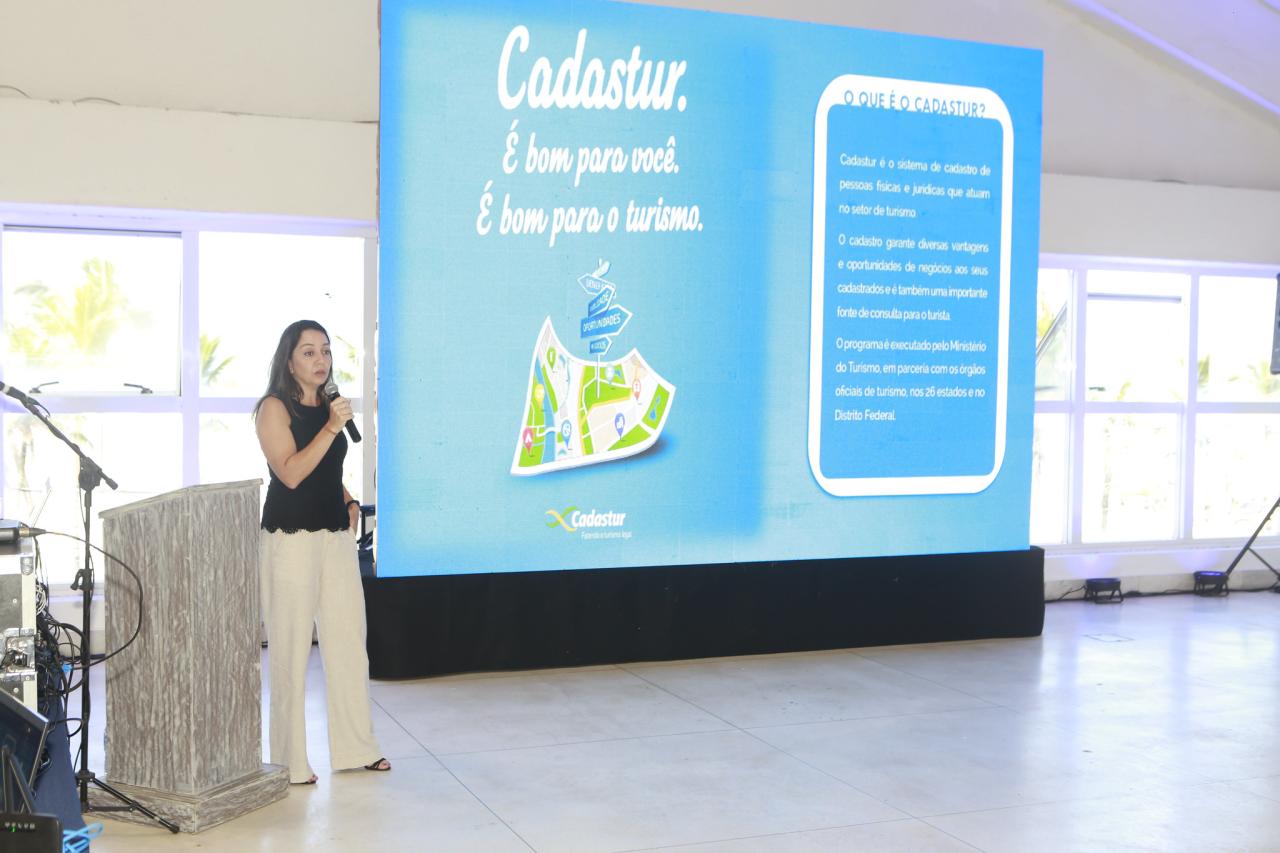 Pioneira no Estado, Guarujá conclui projeto de descentralização do Cadastur