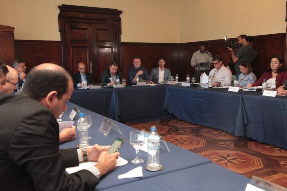 Discussões sobre ligação seca entre Santos e Guarujá devem envolver todos os municípios da Baixada
