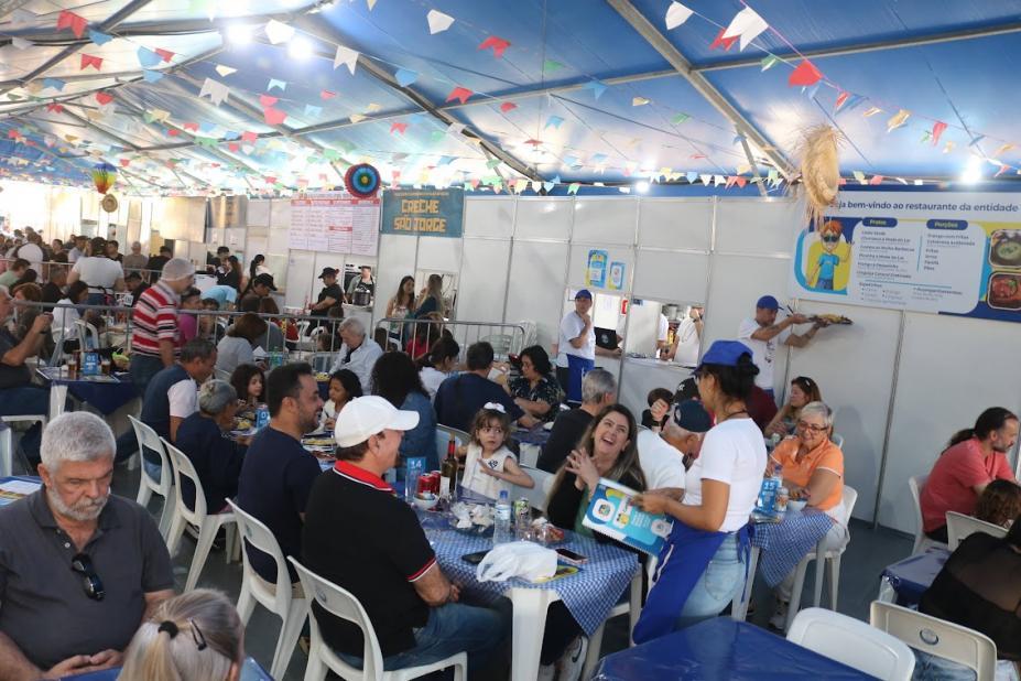 Inverno Criativo: comer bem e ajudar o próximo caminham lado a lado na festa em Santos