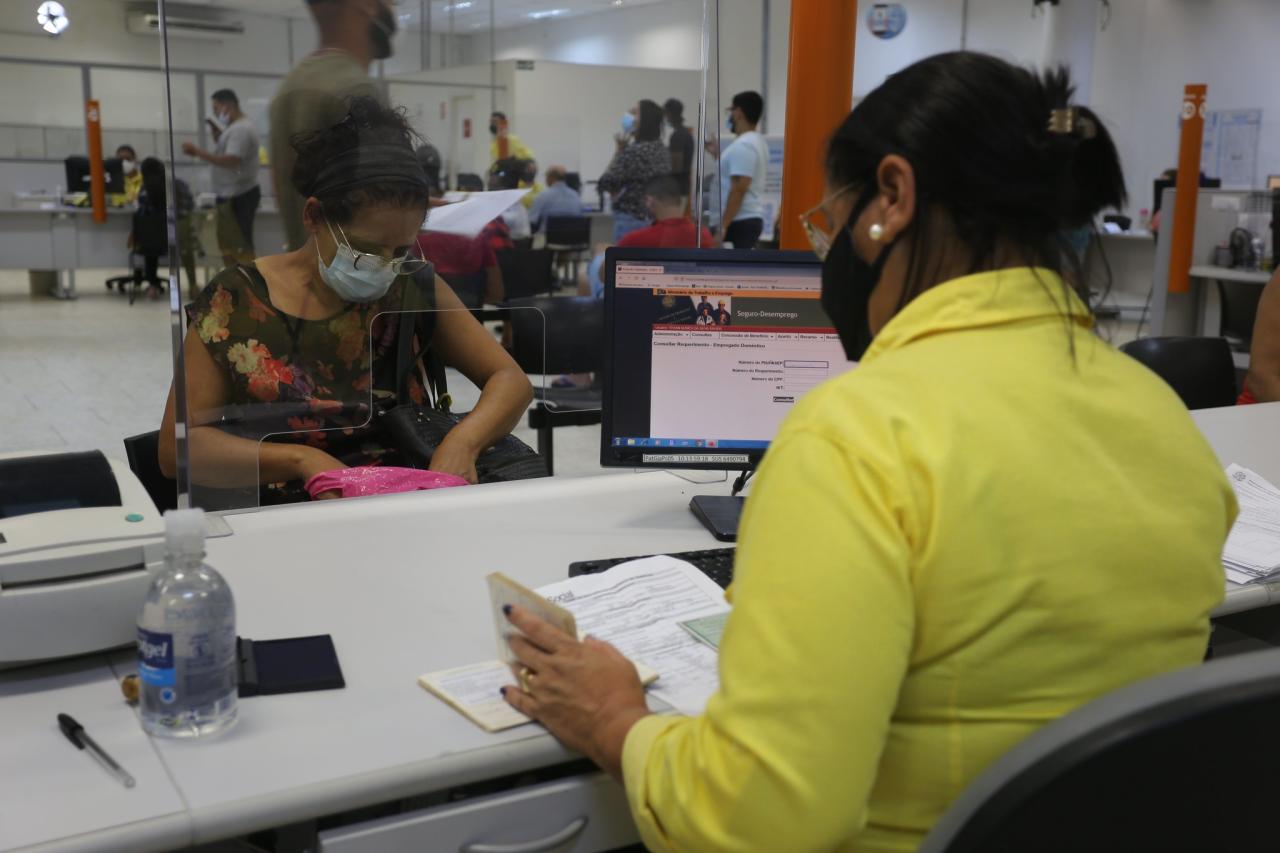 PAT Guarujá oferta 16 vagas de  emprego nesta quarta-feira (23)