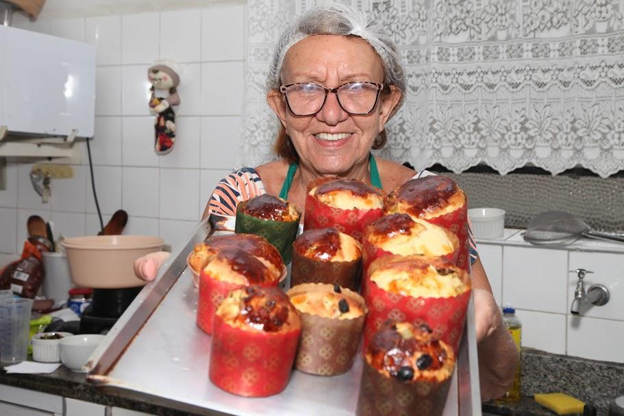 Oficina de panetone em Santos abre oportunidade de renda extra