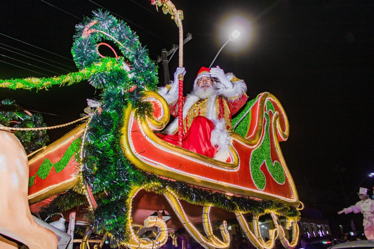 Parada de Natal promete emocionar milhares de pessoas em Bertioga neste sábado (23)