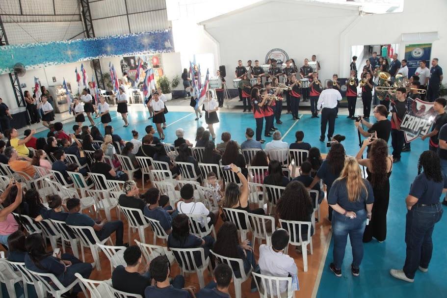 Caravana do Emprego, Oportunidade e Cidadania atende mais de mil pessoas em Santos
