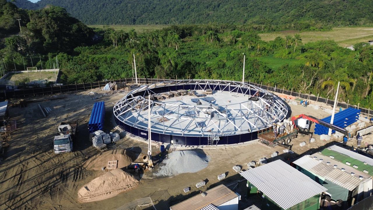 Começa montagem de estrutura metálica no Reservatório do Morrinhos