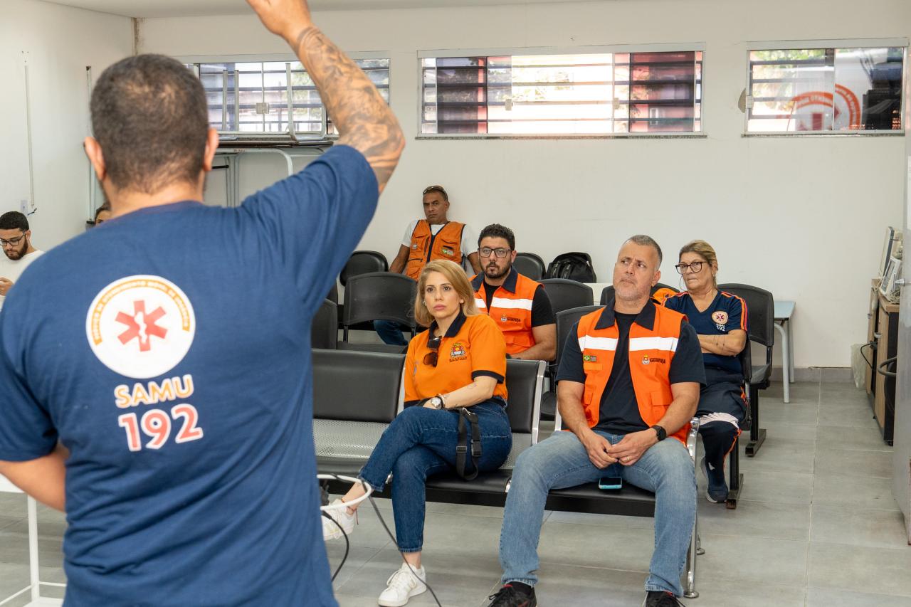 Defesa Civil de Guarujá e Samu se reúnem em  treinamento para atender múltiplas vítimas
