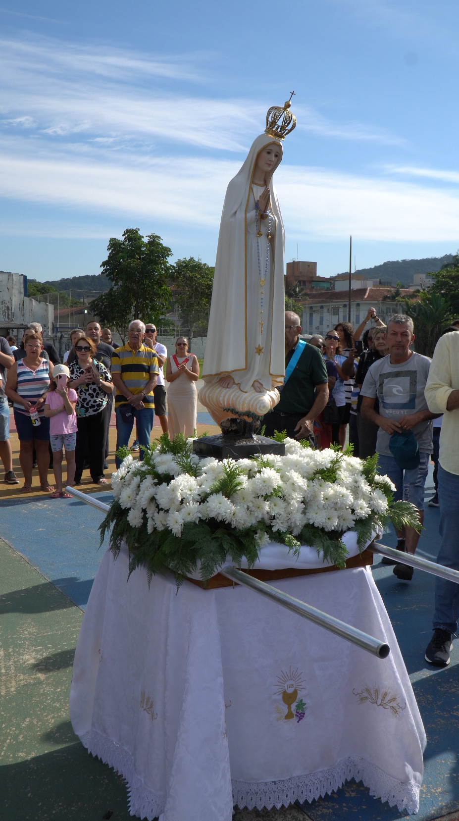 Imagem peregrina de Nossa Senhora de Fátima chega a Guarujá e ficará até o final do mês