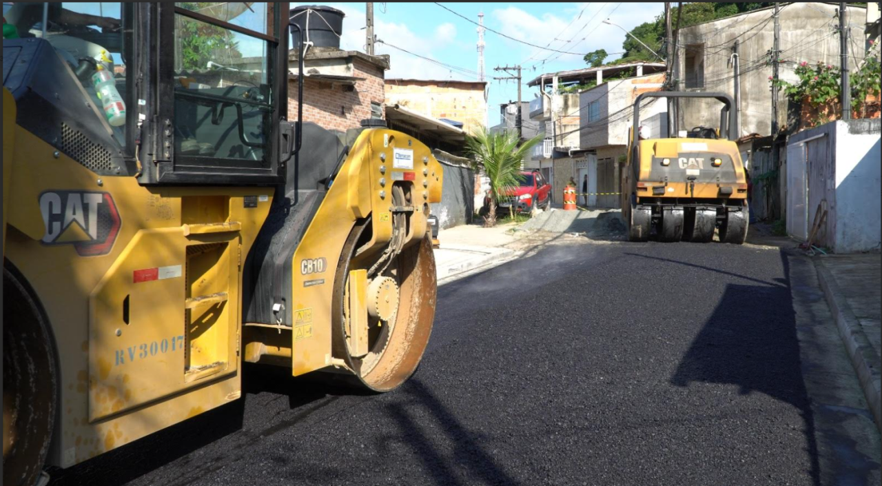 Prefeitura de Guarujá inicia pavimentação de cinco ruas no Perequê