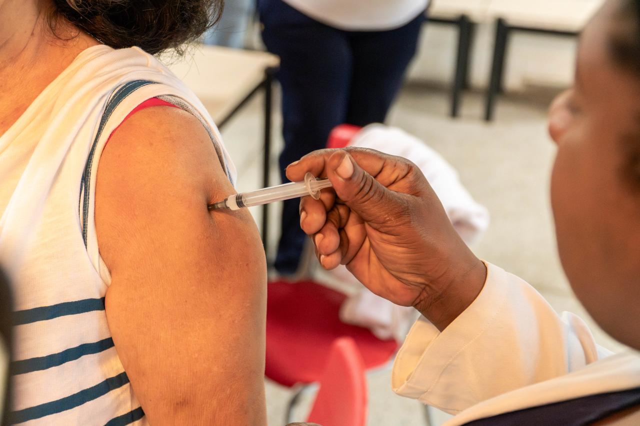 Vacinação contra gripe é ampliada para população acima de 6 meses a partir desta quinta-feira (22)