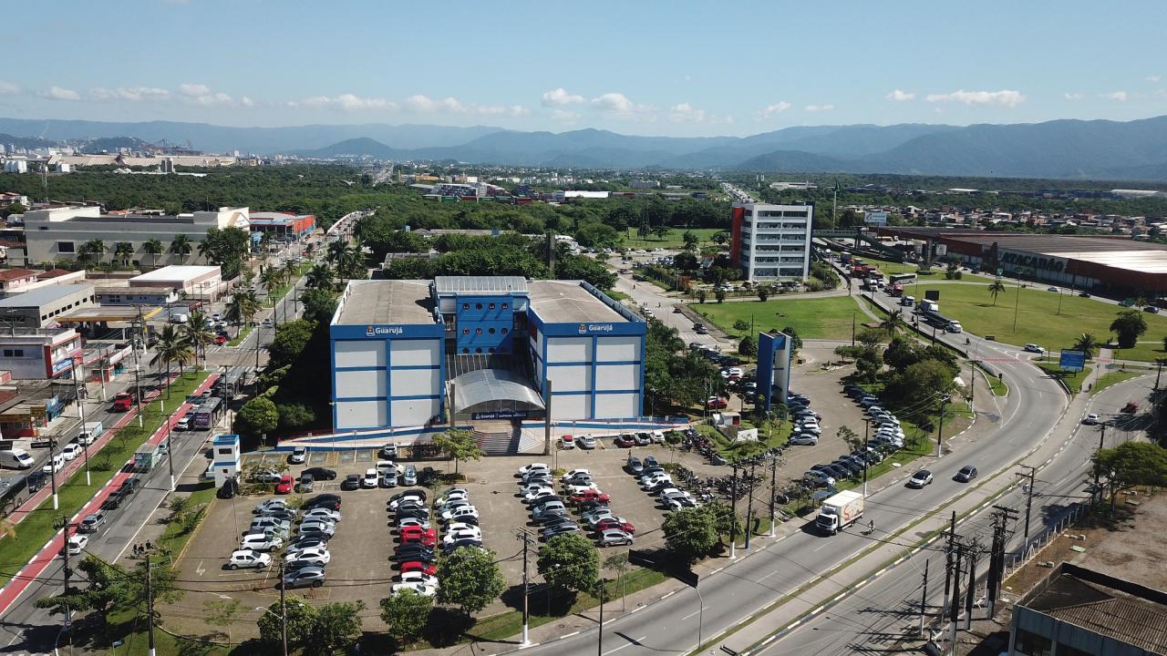 Guarujá abre inscrições para capacitação de taxistas e motoristas de aplicativos