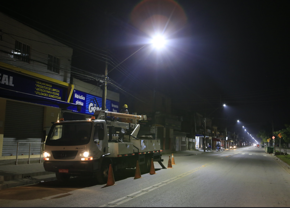 Guarujá transforma ciclovias de Morrinhos com iluminação 100% LED nesta quinta-feira 26