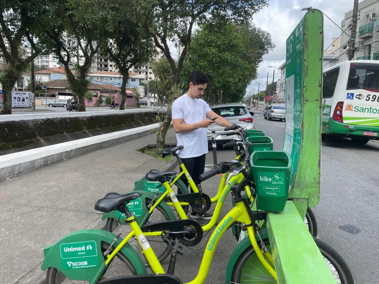 Santos terá gratuidade nas bicicletas compartilhadas em 3 e 5 de junho em comemoração ao Dia Mundial da Bicicleta e do Meio Ambiente