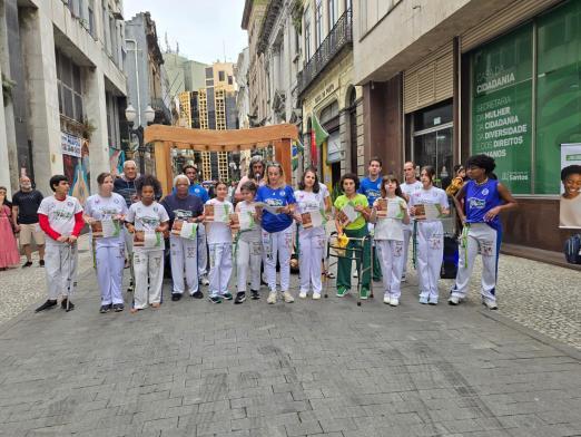 Apresentações exaltam a força da mulher negra no Centro Histórico de Santos