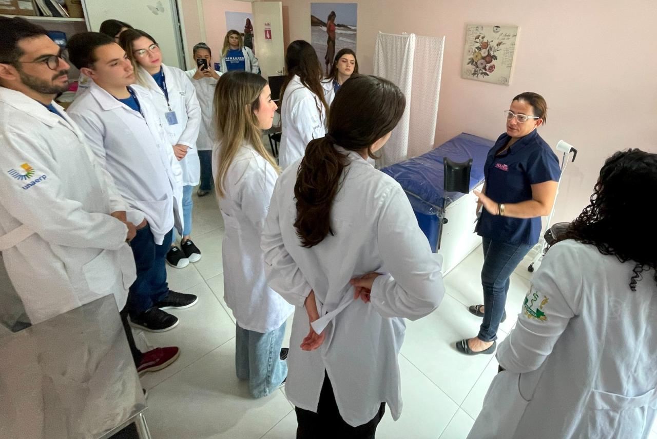 Guarujá tem 10 vagas para residência médica em Usafas por meio do Enare 2025