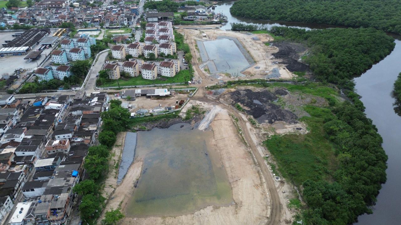 Promessa cumprida: Obras de macrodrenagem do  Rio Santo Amaro são retomadas em Guarujá