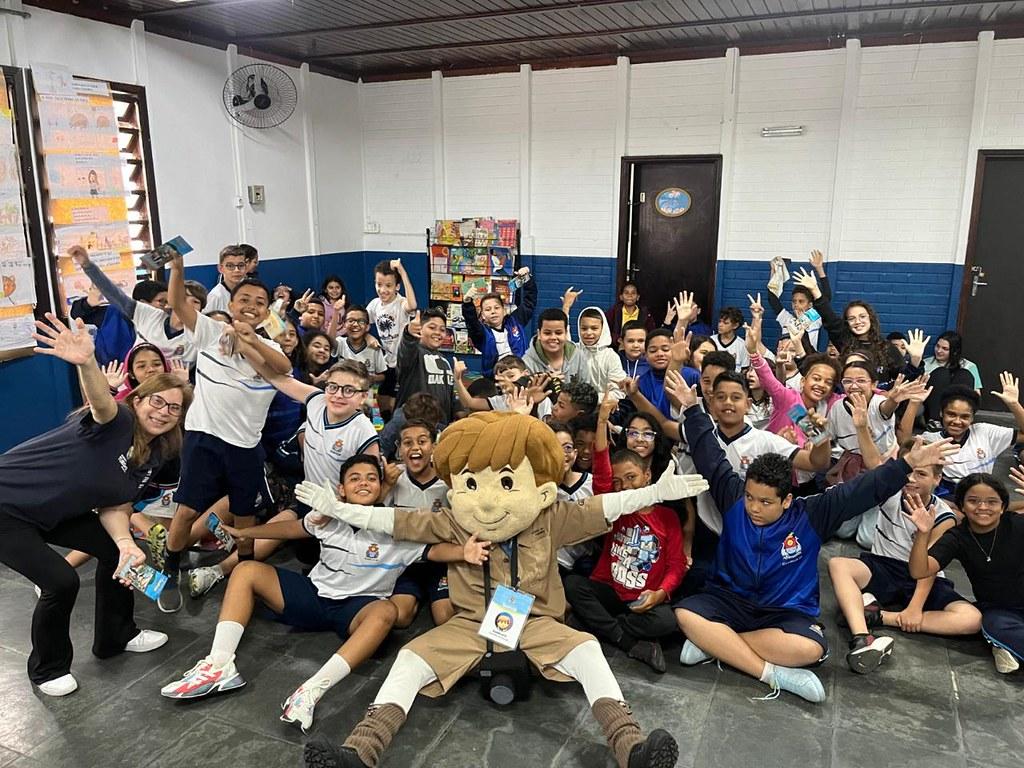 Transformando Vidas: Guarujá lança Programa Turismo na Escola
