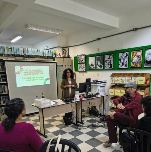 Oficina de arte gratuita abre inscrições em Santos
