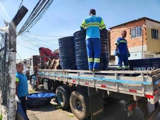 Mais 300 caixas-d’água serão entregues pela Sabesp neste sábado (25) na Prainha, em Guarujá