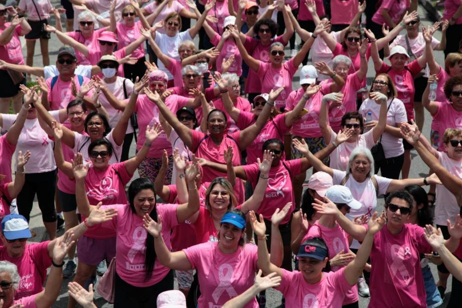 Outubro Rosa: Santos promove ampla conscientização sobre o diagnóstico precoce do câncer de mama