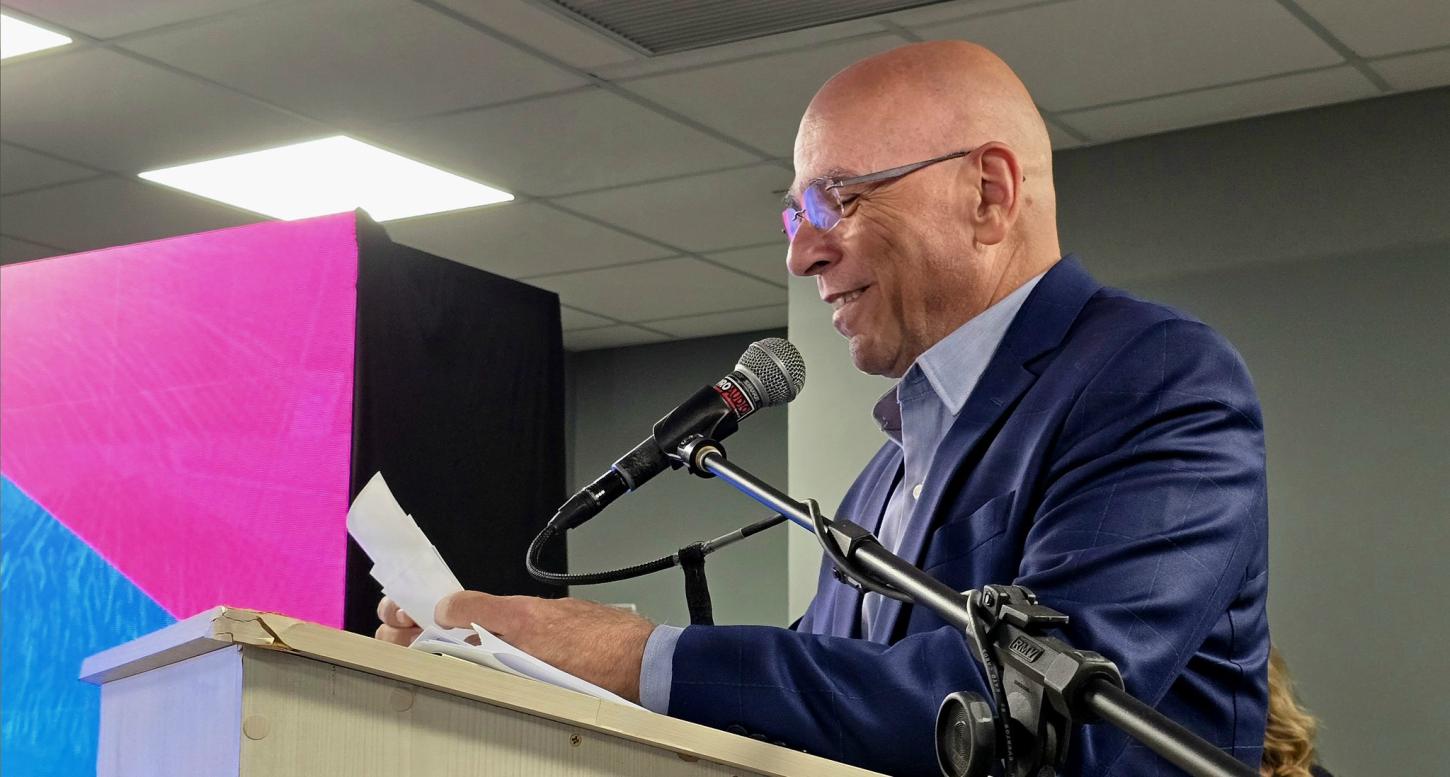 Prefeito Farid Madi anuncia reabertura do IML de Guarujá durante congresso sobre segurança