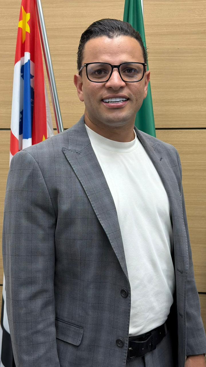 Santiago Angelo continua entre os vereadores mais bem avaliados de Guarujá, aponta pesquisa