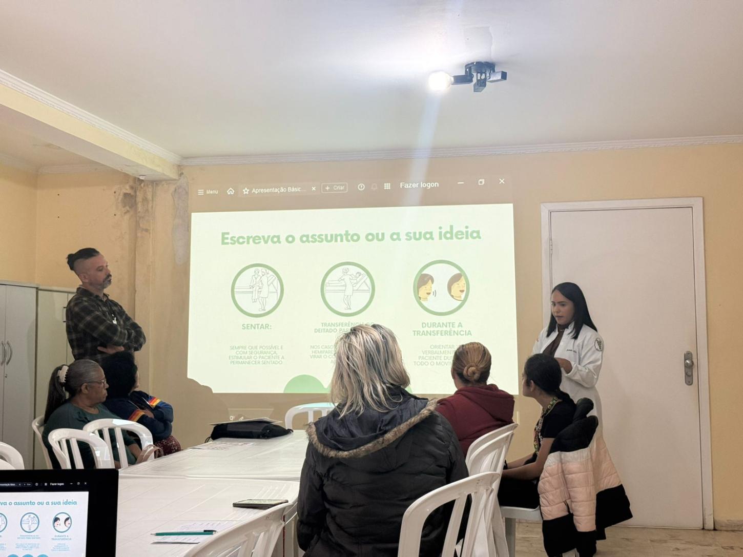 Prefeitura de Guarujá promove encontro de orientação para cuidadores do SIAD
