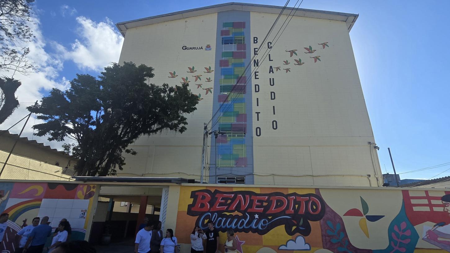 Escola Municipal Benedito Claudio é a primeira unidade de Guarujá com educação em tempo integral.