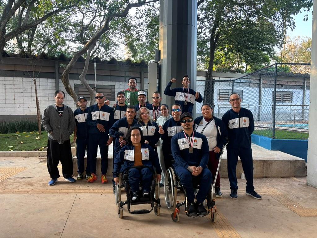 Atletas de Guarujá conquistam 18 medalhas em torneio de atletismo em SP